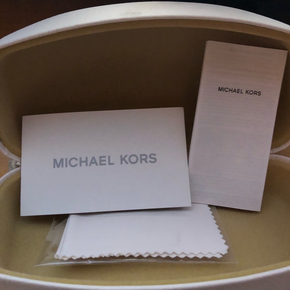New - Never worn Michael Kors Sunglasses - Picture 3 of 3